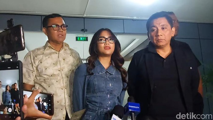 Fuji saat ditemui di Polres Barat.