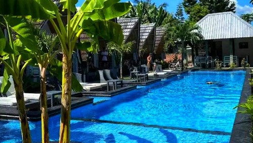 Hotel Copacabana di Gili Air, Desa Gili Indah, Kecamatan Pemenang, Lombok Utara, NTB, yang diduga menjadi objek penipuan investasi. (Dok. Fuad, hukum WN Spanyol Roberto Camilo Callejo Salinas)