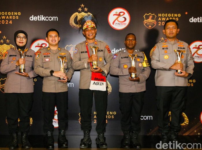 Hoegeng Awards 2024 telah rampung digelar. Setelah melalui penjaringan usulan dari masyarakat dan proses seleksi yang ketat, sebanyak 5 polisi teladan menerima anugerah Hoegeng Awards 2024.