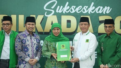 Potret Khofifah-Emil Resmi Didukung PPP untuk Pilgub Jatim