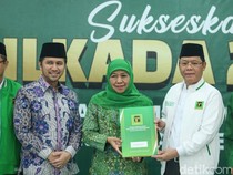 Potret Khofifah-Emil Resmi Didukung PPP untuk Pilgub Jatim
