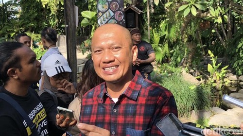 Komisioner KPU Bali, I Gede John Darmawan, Jumat (12/7/2024). (Ida Bagus Putu Mahendra/detikBali)