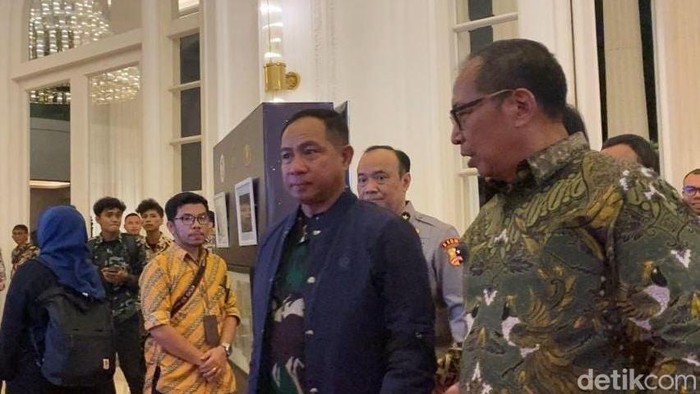 Panglima Tentara Nasional Indonesia Beri Kehormatan pada Malam Puncak Pemberian Penghargaan Hoegeng 2024