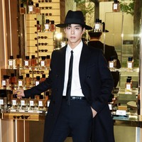 Sang aktor lebih dulu bergabung sebagai global ambassador CELINE pada November 2022 menyusul Lisa BLACKPINK dan V BTS. Sedangkan Danielle NewJeans diumumkan jadi global ambassador CELINE, Maret ini. Foto: dok. CELINE