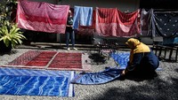 Pelatihan itu untuk peningkatan edukasi desain batik agar mempunyai daya saing di pasar lokal maupun internasional.
