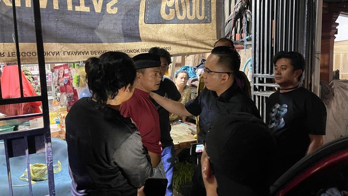 Seorang tenaga kerja asing (TKA) China, Wang Fenghe (60) di Kabupaten Morowali, Sulawesi Tengah (Sulteng), tewas ditikam oleh kontraktor berinisial AM (26).