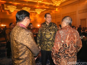 Chairul Tanjung Hadiri Hoegeng Awards 2024