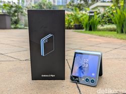 Unboxing Samsung Galaxy Z Flip 6 yang Desainnya Makin Bold