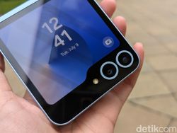 Unboxing Samsung Galaxy Z Flip 6 yang Desainnya Makin Bold
