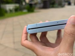 Unboxing Samsung Galaxy Z Flip 6 yang Desainnya Makin Bold