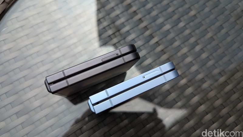 Samsung Galaxy Z Flip 6 vs Flip 5