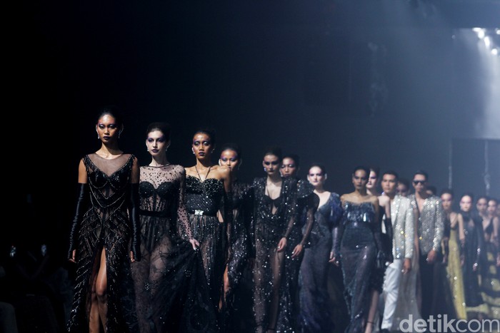 Ivan Gunawan Supernova Spring-Summer 2025