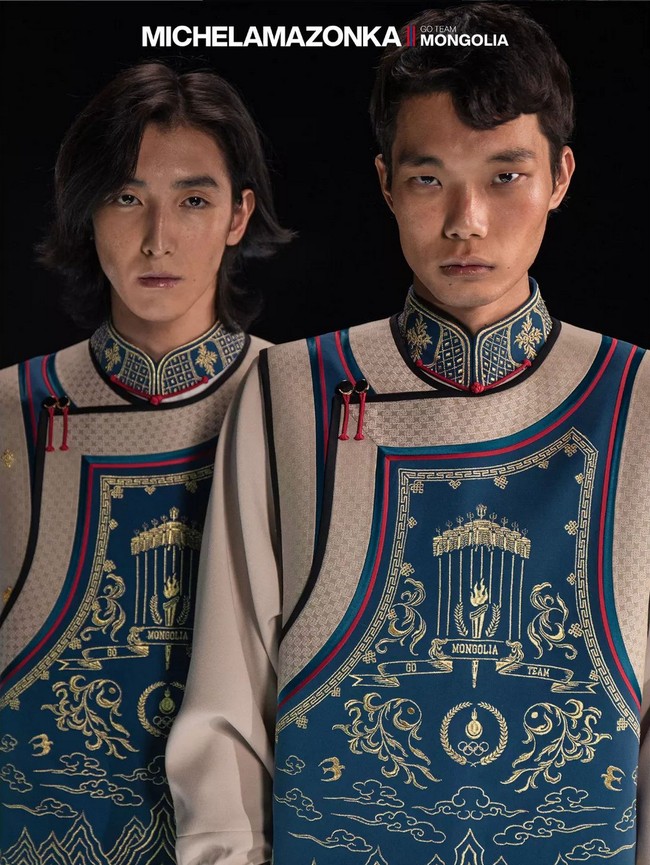 Untuk rancangan seragam lainnya, seragam diberi aksen warna biru, menggambarkan Mongolia yang populer dengan julukan ‘Negara Langit Biru’ atau ‘Tanah Langit Biru Abadi’. Foto: Instagram/@michelamazonka