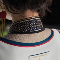 Rancangan seragam tim nasional Mongolia menuai banyak pujian di internet. Sebagian besar memuji keunikan dan keindahan desain. Foto: Instagram/@michelamazonka