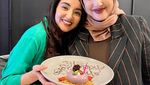 Tsania Marwa Bagikan Momen Serunya Makan di Restoran