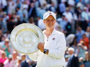 Hasil Wimbledon 2024: Krejcikova Juara usai Tumbangkan Paolini
