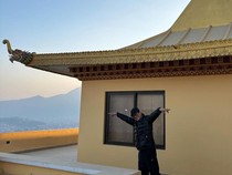 Jet Li yang Terpesona Keindahan Spritual Bhutan dan Nepal