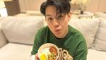 Gaya Keren Chef Alden, Pacar Brisia Jodie Saat Masak dan Kulineran