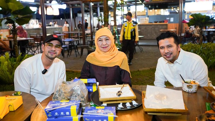Khofifah-Emil bertemu Raffi Ahmad