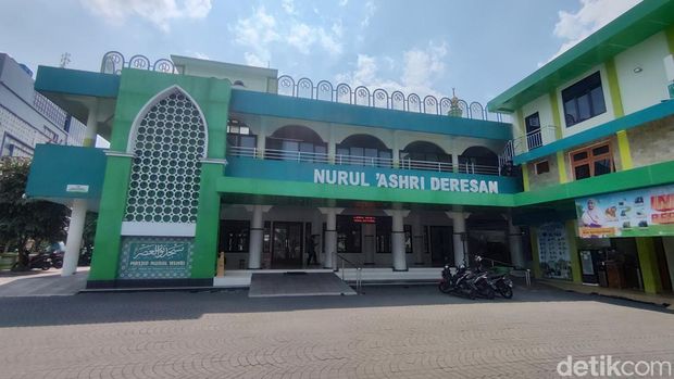 Masjid Nurul Ashri Deresan