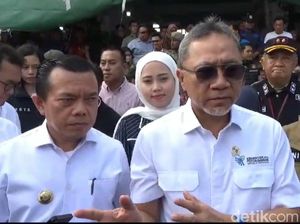 Mendag Zulhas Cek Harga Sembako di Jambi: Di Sini Deflasi, Harga Murah