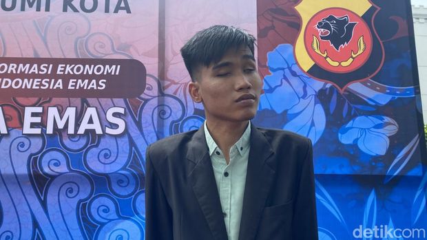 Muhammad Gibran Dwi Alfani, penyanyi disabilitas asal Sukabumi.