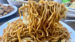 Nostalgia di Kedai Mie 43 Tahun, Ada Kwetiau dan Mie Goreng Jumbo