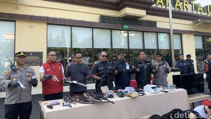 Ekspos Ngeri: Pengungkapan Sindikat Narkoba di Kampung Bahari yang Mencengangkan