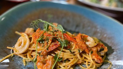 Resto Anyar di Jaksel Ini Punya Makanan Enak dan Asyik Buat Hangout