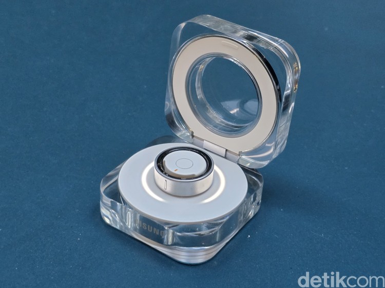 Samsung Galaxy Buds Ginting & 17.000 Atlet Bakal Dapat Galaxy Z Flip 6 Edisi Olimpiade Paris