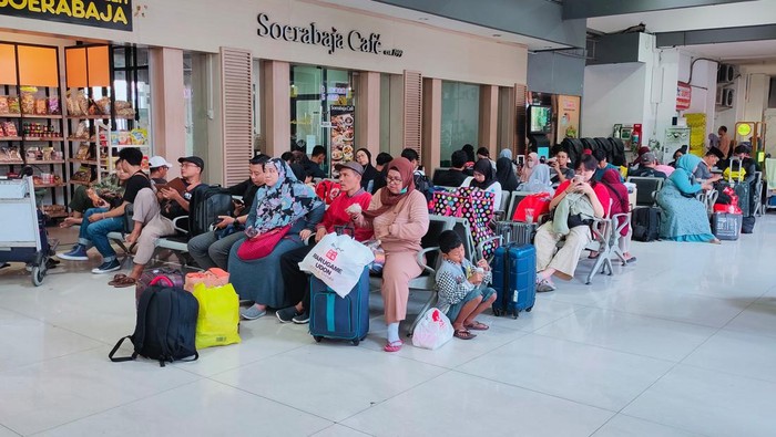 Stasiun di Daop 8 Surabaya
