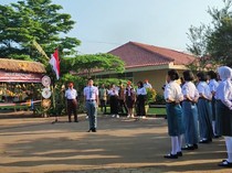 Momen Tantingan 76 Calon Paskibraka Siap Jalani Latihan HUT Ke-79 RI