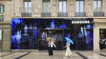 ⁠Pop-up store Samsung menyambut Olimpiade Paris 2024 berlokasi Champs-Élysées. Foto: detikINET/Adi Fida Rachman