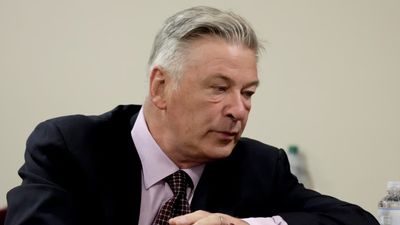 Hilaria Cuek Selisih Usia dengan Alec Baldwin sampai 26 Tahun