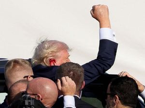 Ramalan The Simpsons Meleset, Donald Trump Memang Ditembak Tapi Masih Hidup