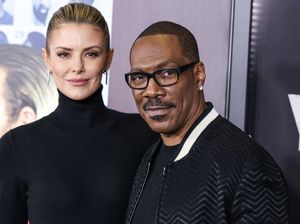 Selamat! Eddie Murphy dan Paige Butcher Menikah di Karibia