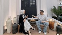 Menikah sejak 2019 dengan Rezky Aditya, keduanya masih romantis dan hobi ngopi bareng. Foto: Instagram @citraciki