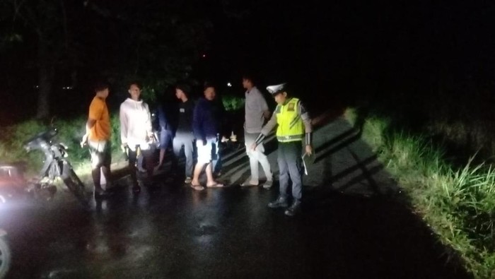 Laka lantas antara dua motor beradu banteng di Musi Rawas yang mengakibatkan satu orang tewas