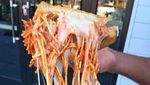 10 Penyajian Makanan Aneh yang Bikin Orang Keheranan