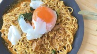 Warkop Medan di Jakarta juga salah satu yang populer menawarkan racikan mie bangladesh. Kalau ingin mencicipinya, bisa mengunjungi gerainya di Jalan WR Supratman No. 50, Tangerang Selatan. Kamu bisa menambahkan puding telur agar semakin kental gurih. Foto: Google Review