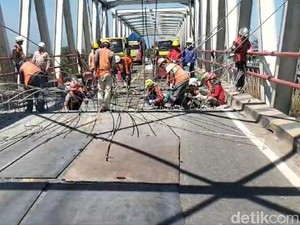 Jembatan Poncol Brebes Ditutup, Lalu Lintas Pejagan-Purwokerto Dialihkan