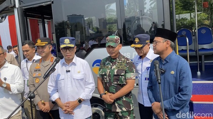Peresmian BISKITA Trans Depok (Devi Puspitasari/detikcom)