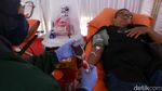 Ratusan Orang Ikut Donor Darah di Jakarta