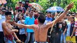 Potret Tradisi Ojung di Bondowoso