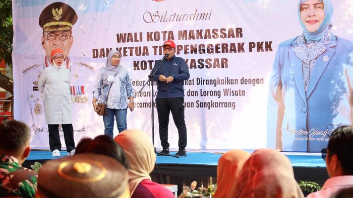 Wali Kota Makassar Danny Pomanto di Pulau Barrang Lompo.