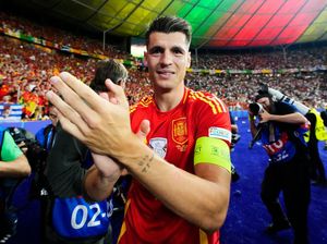 Video: Alvaro Morata Resmi Gabung Como dengan Status Pinjaman