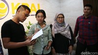 KPAI menyatakan akan mengusut tuntas kasus pembakaran rumah wartawan Tribrata TV Sempurna Pasaribu.  