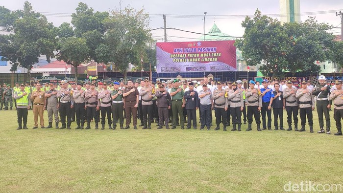 Polres Lubuklinggau apel gelar pasukan Operasi Patuh Musi 2024. Operasi digelar mulai hari ini, Senin (15/7/2024) hingga Minggu (28/7/2024).