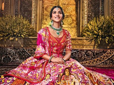 Penampilan Radhika Merchant di Malam Pertama Setelah Berstatus Nyonya Ambani