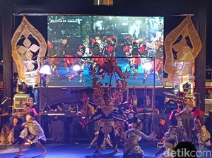 Ratusan Seniman Domestik dan Mancanegara Meriahkan Festival Rontek Pacitan